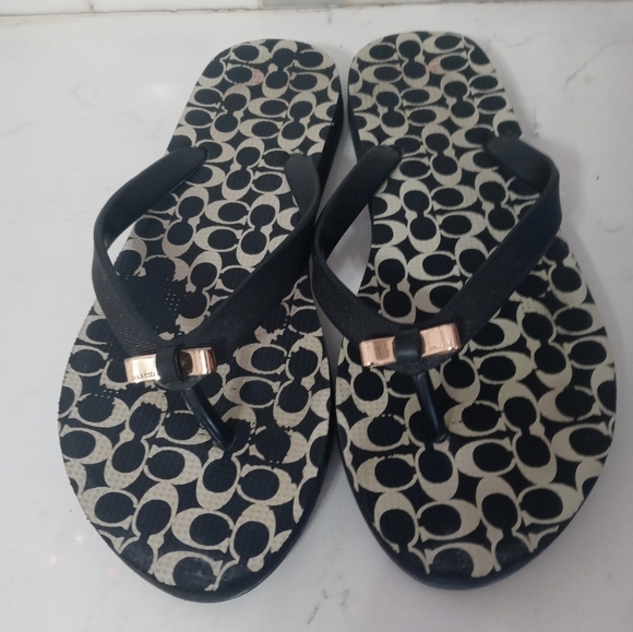 Coach Amel Signature All Over Logo Thong Flip Flop Rubber Sandals w Bow - Picture 1 of 7